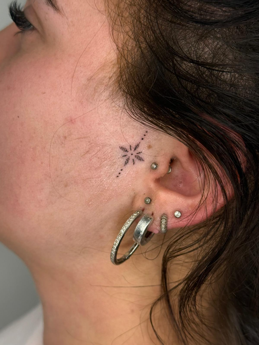 Fineline tattoo 15